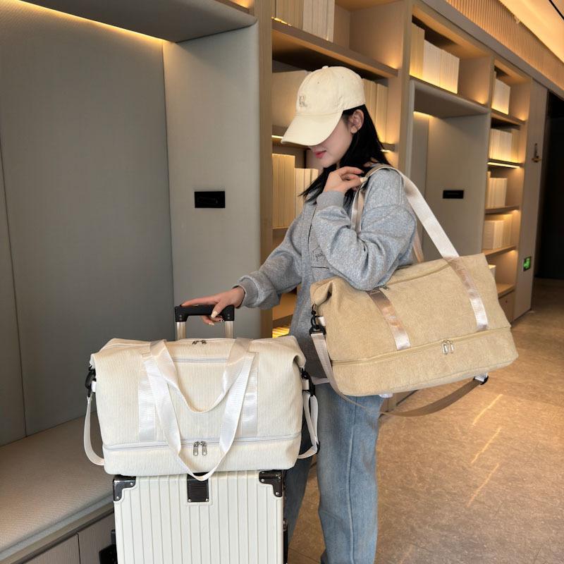 New with shoe compartment sports fitness bag large capacity luggage dry and wet separation handbag boarding travel bag
