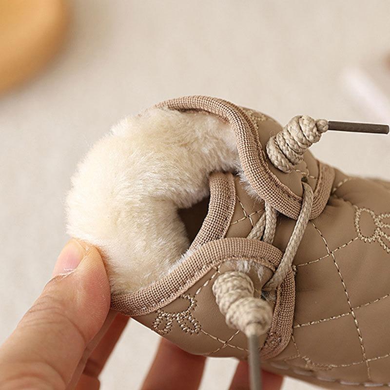 Baby Shoes with Fleece Lining Squeaky Warm First Walkers for 0-2 Years Old, Unisex Toddler Insulated Shoes