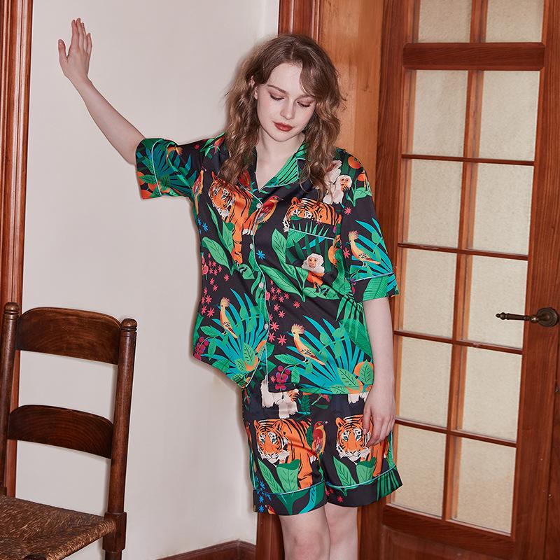 

[Tiger Ape] Pajamas Women s ins Fresh Summer Short Sleeve Shorts Cardigan Thin Loungewear Two-piece Set M