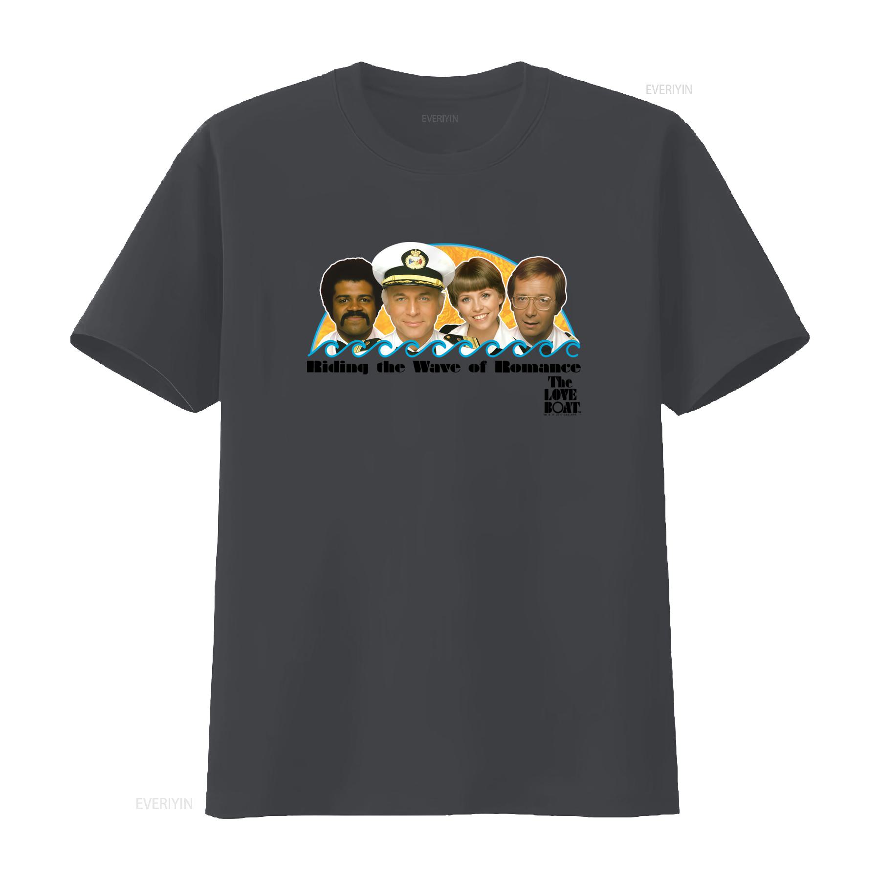 

Love Boat Wave Of Romance T Shirt S 2Xl Light Blue Crew Neck vintage Washed graphic Top For Everyday Wear Casual Unisex homme 4XL