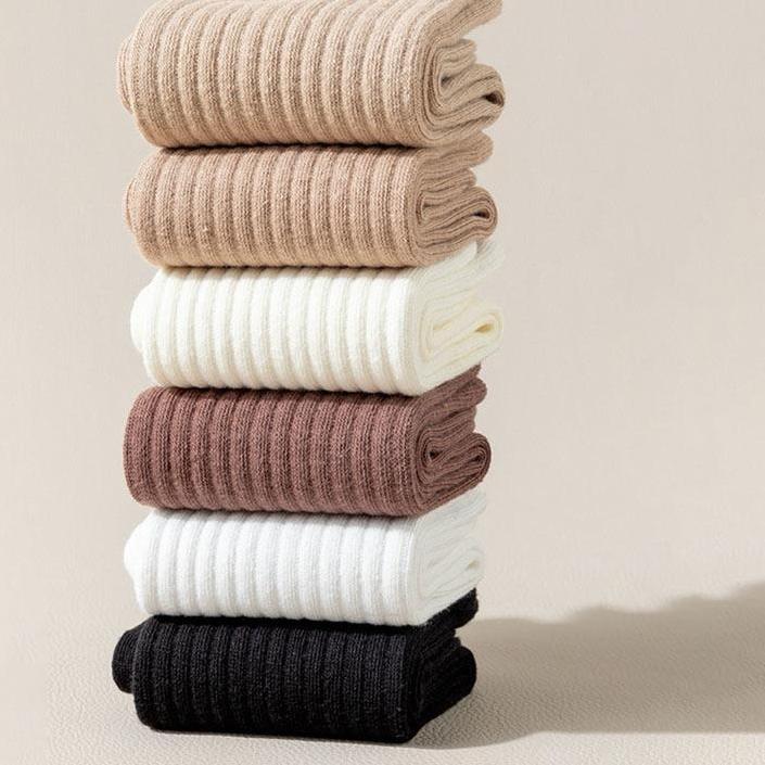 Women Solid Color Mid-tube Socks Vertical Striped Versatile Autumn and Winter Socks Boneless Pile Socks Sports Socks for Women