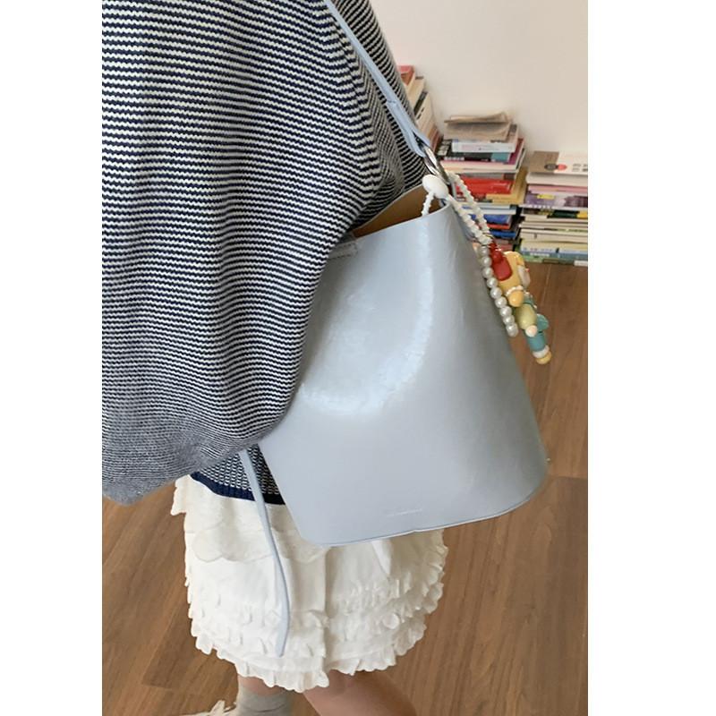 IELGY Fashion One-Shoulder Armpit Bag Commuter Cross-Body Bucket Bag