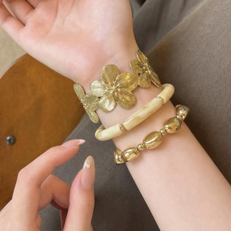 3Pcs Bohemian Ethnic Resin Bracelets for Women Golden Blossom Beaded Alloy Craft Fashion Wrist Accessory for Outdoor Picnic
