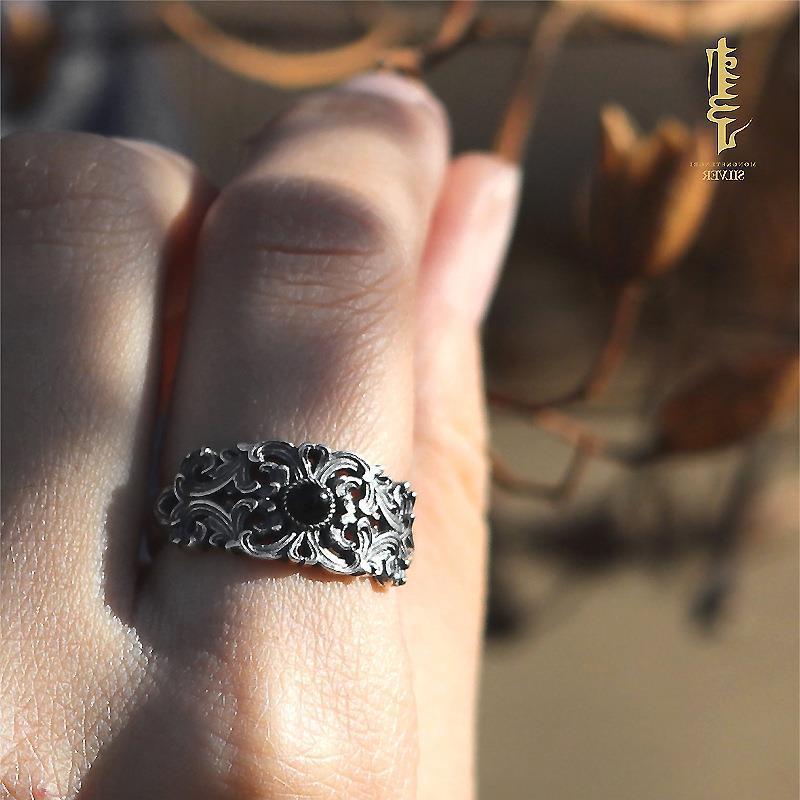 Auspicious Flower Ring Inlaid with Black Agate Silver Open Ring Ethnic Style Exquisite Men and Women