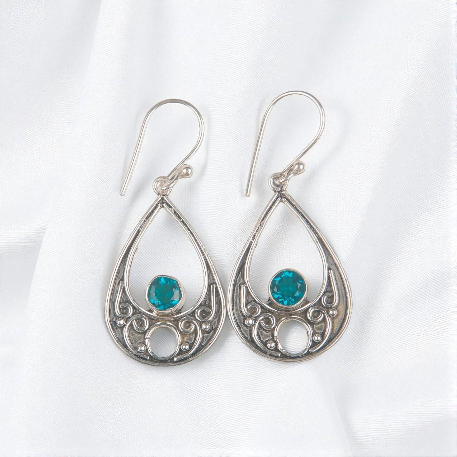 

Апатит Драгоценный камень 925 Стерлинговое серебро Ручная работа Ювелирные изделия Подвески/Серьги-подвески 1,91 EE-90-11