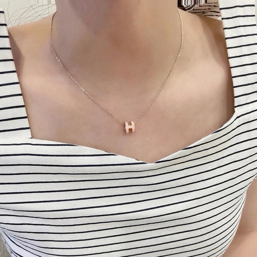 Hermès 25th Anniversary Qixi Limited Edition Two-Tone H Pendant Silver Chain Necklace