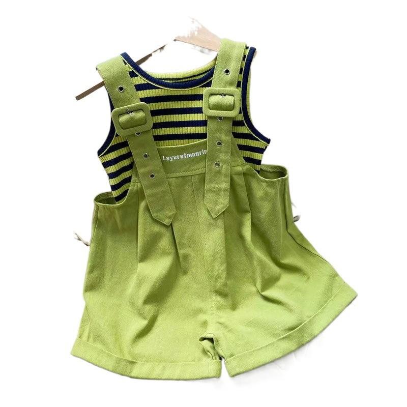 Stylish Summer Girls Two Piece Outfit Set With Trendy Sleeveless Top And Striped Adjustable Suspenders
