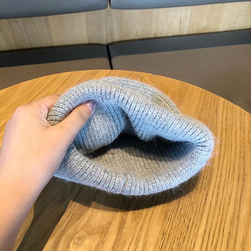 Etikett Dekor Basic Beanie Trendige Einfarbige Strickmützen Elastische Skull Cap Warme Umschlagmützen für Damen Täglicher Gebrauch Herbst & Winter