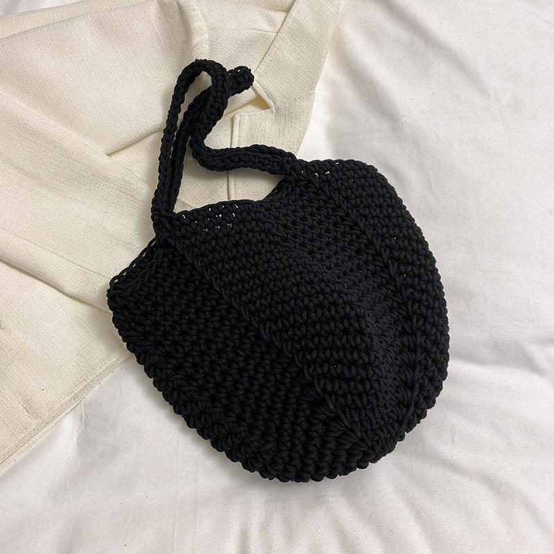 

Casual large-capacity cotton thread woven bag, new openwork straw bag, lazy style shoulder bag, vacation beach bag, women s bag чёрный