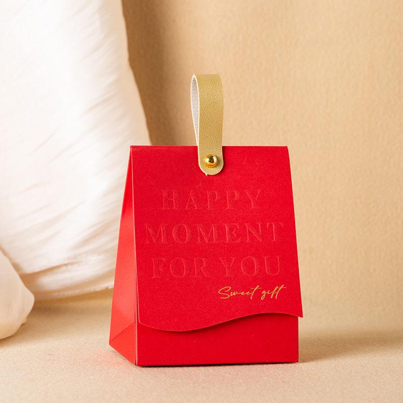 

1Pcs Creative Handheld Gift Box Premium Leather Handheld Candy Chocolate Wedding Gift Box, Packaging Box, Wedding Decoration, Wedding, Gift Box красный