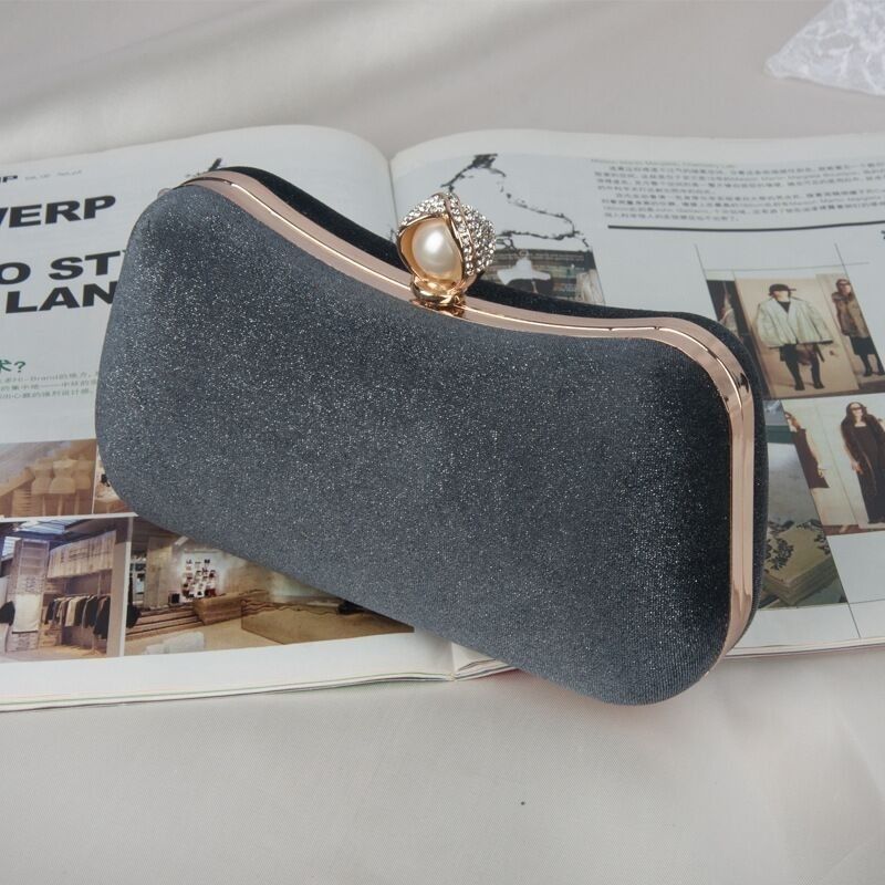 Women's Bag Solid Color Elegant Dinner Hand Bag Vintage Versatile Party Chain Single Shoulder Bag
