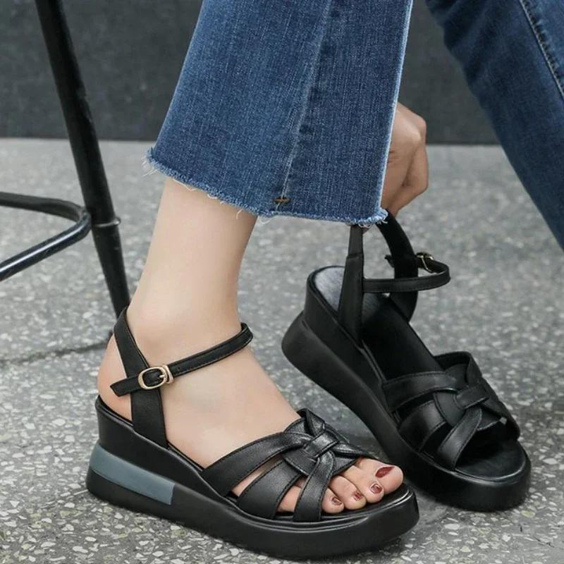 Fashion Women Summer Shoes Wedge Platform Romen Sandals Retro Thick Bottom Casual Buckle Hollow Female Shoes Chaussures Femme Ete 2024