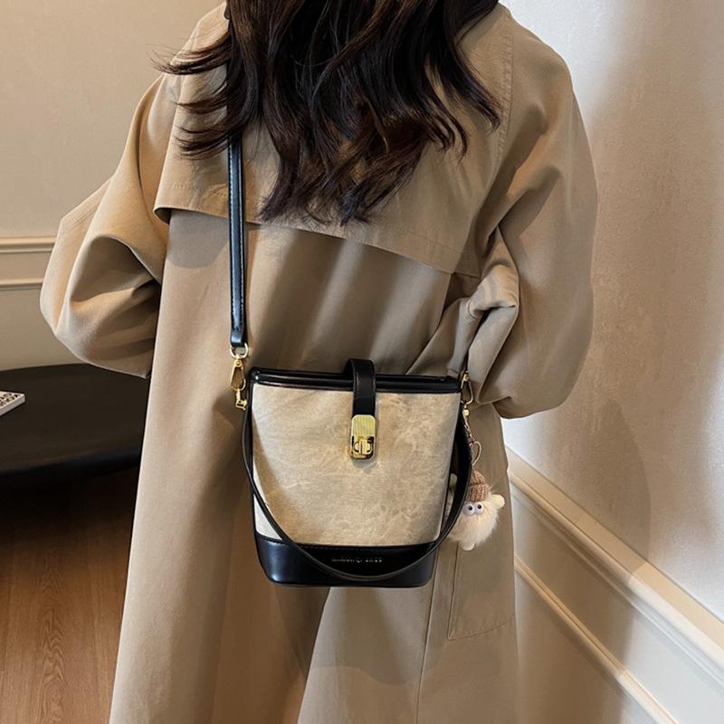 Beuteltasche, Damentasche, Umhängetasche, Nischendesign, Hochwertiger Sinn für Arbeit, Kleine Tasche, Gepäck