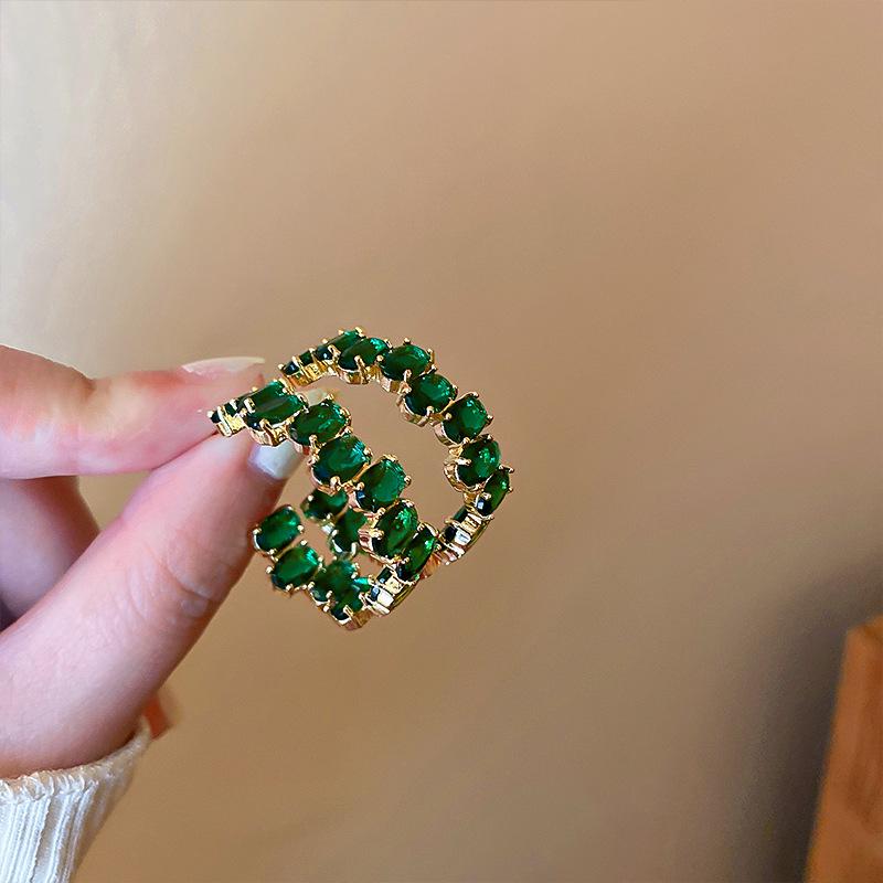 

Ретро Асимметричные Серьги-Подвески с Цирконом в Виде Серебряной Иглы - Дизайн Моды Легкой Роскоши