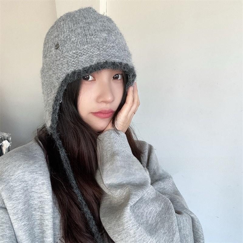 Cap Knit Wool Hat With Breathable Warm Fabric For Cold Seasons