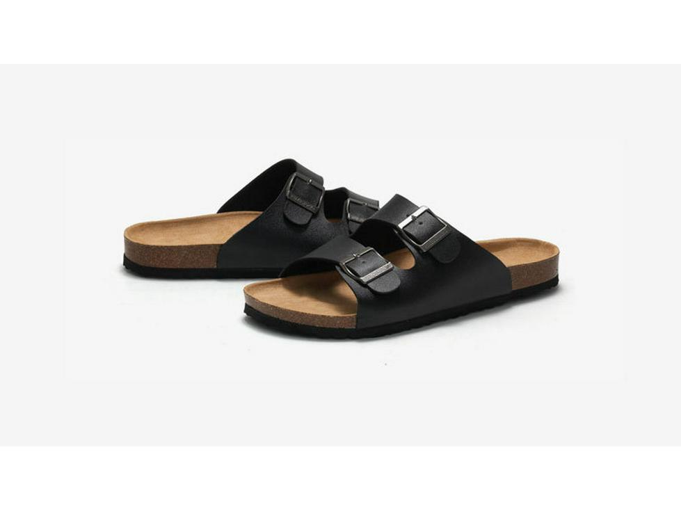 Korean Style Men's Cork Slippers: Trendy Summer Beach Flip-Flops & Casual Sandals
