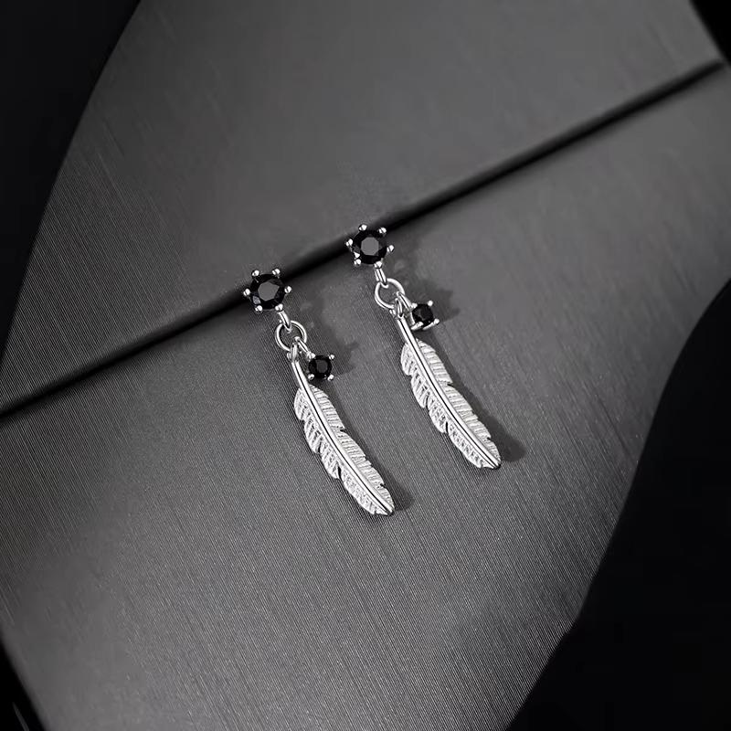 Simple Alloy Long Wing Stud Temperament Feather Earrings Silver Wings Shape Elf Ear Cuff Earrings Jewelry Accessories Gifts