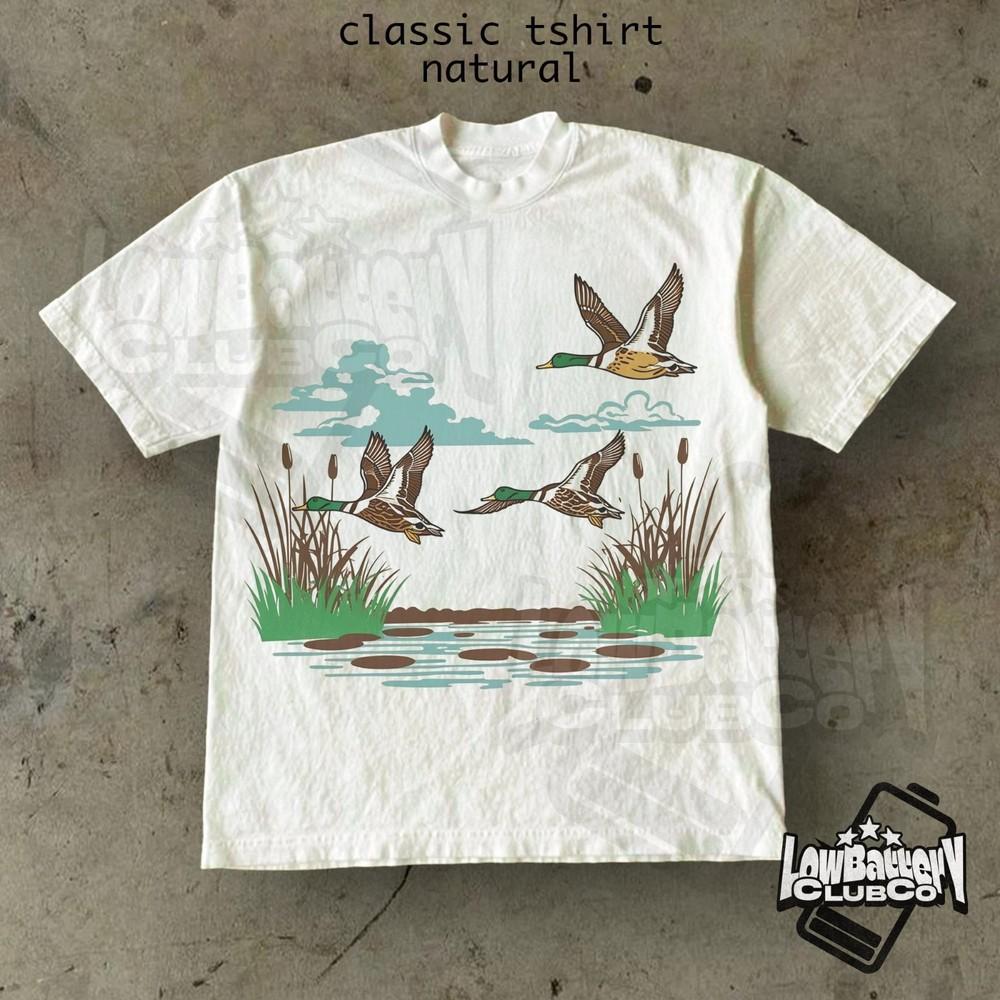 

Retro Vintage Wildliffe Duck Graphic Unisex Tee S5XL Unisex T-Shirt L