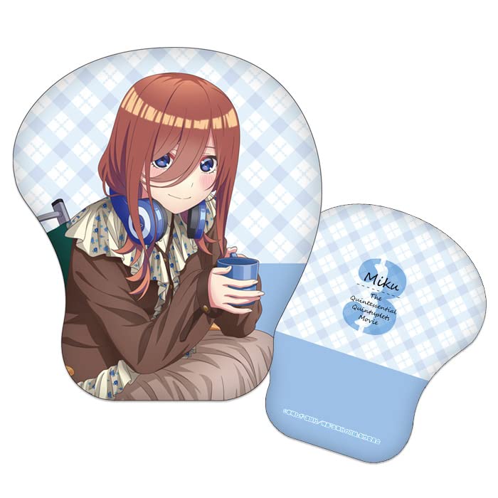 

The Quintessential Quintuplets Movie Original Illustration Squishy Cushion Nakano Miku Camping Ver.