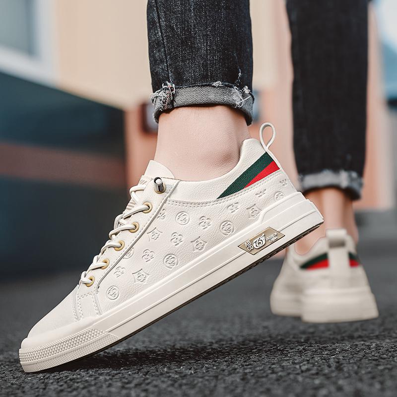 Live men's shoes 2025 new four seasons little white board shoes printing casual leather surface work sports one pedal tide