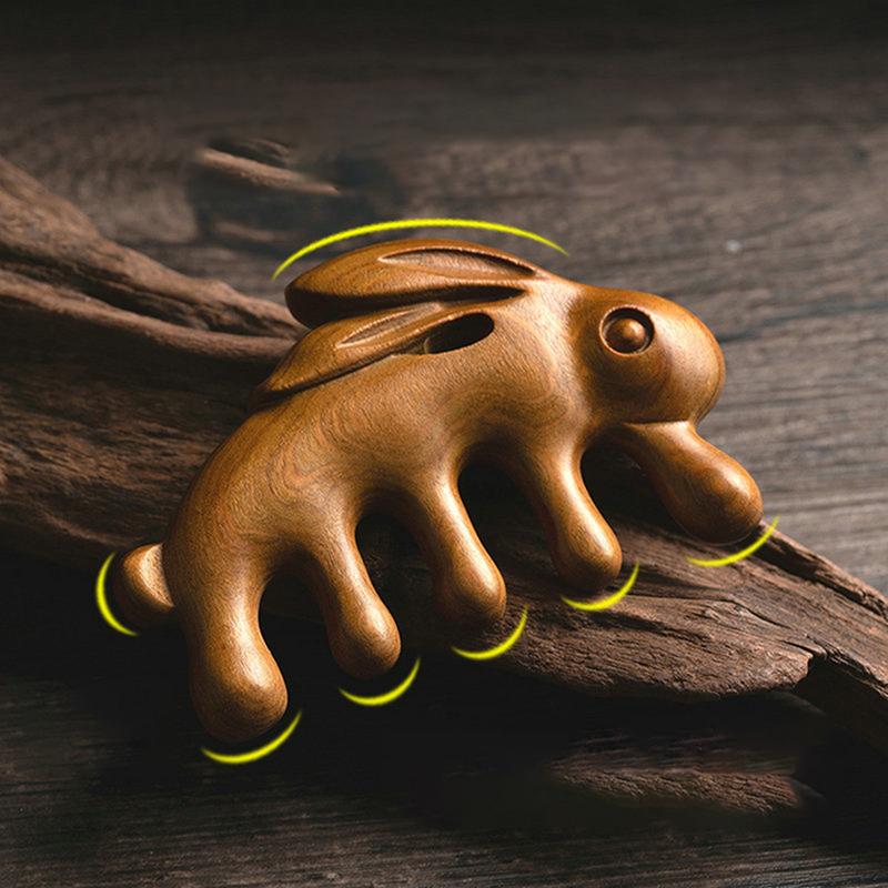 1Pc Body Meridian Massage Comb Green Sandalwood Rabbit Shaped 5 Tooth Comb Acupuncture Therapy Anti-static Smooth Hair Comb
