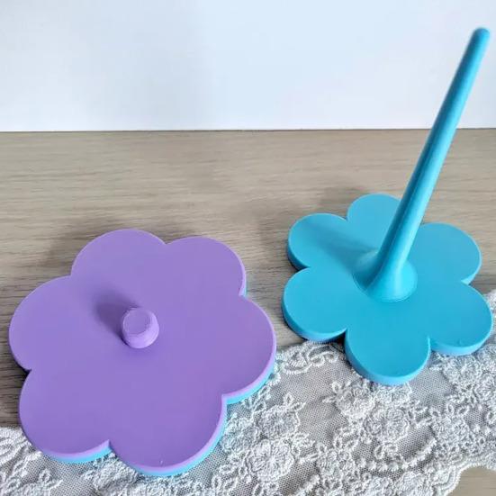 3D Printed Flower Yarn Holder for Crocheting Knitting Tangle-Free Yarn Ball Dispenser Stand Smooth Yarn Spinner for Women Crafters