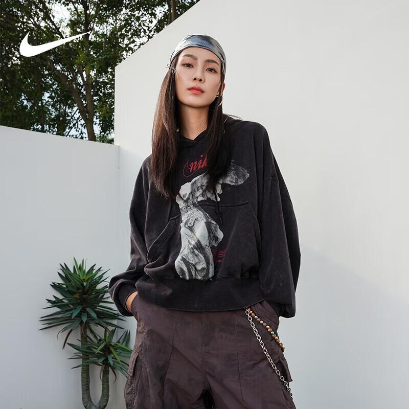 Nike Women s GFX Fleece Oversized Pullover Hoodie S