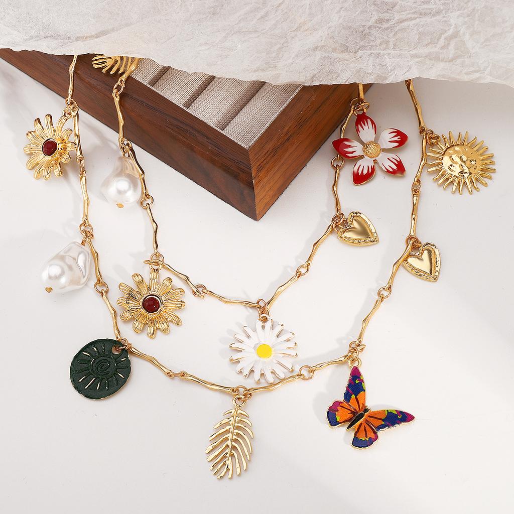 New Arrival Butterfly Flower Multi Pendant Necklace Retro Simple Style Alloy Choker Necklace Fashion Jewelry For Women