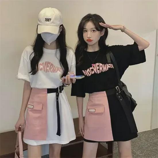 

Sweet & Cool Summer Skirt and T-Shirt Two-Piece Set - Versatile Women s 2022 Trend XXL