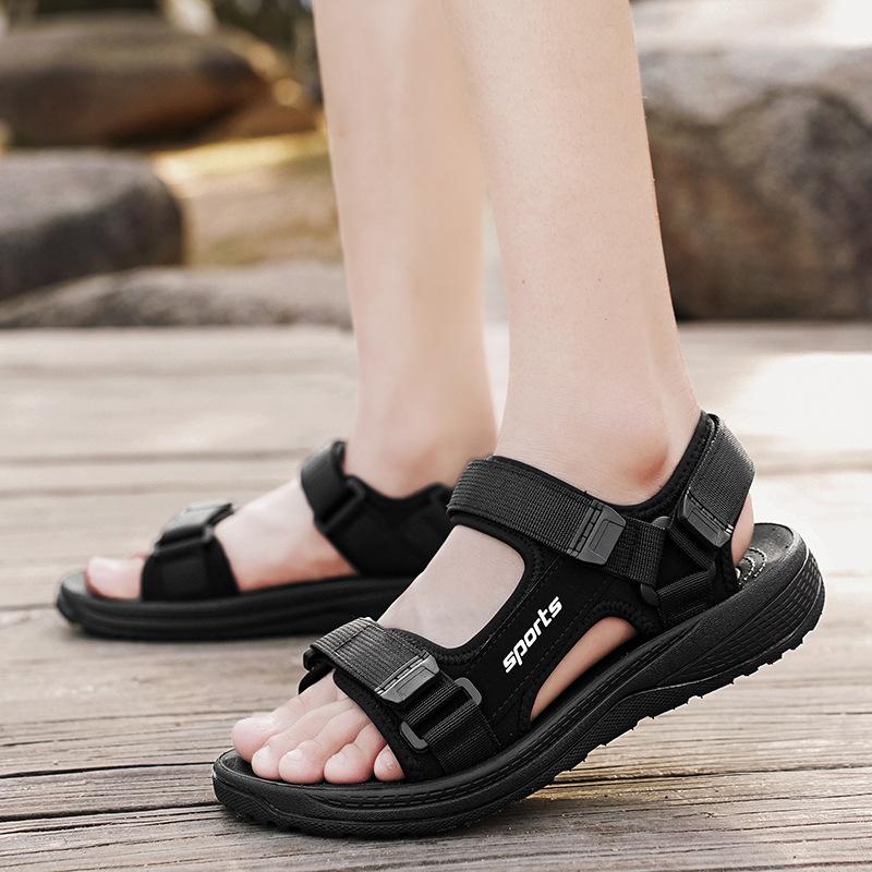 Men's Sandals Boys' Sports Sandals Lightweight Hollow Breathable Outdoor Creek Tracking Shoes Teen Beach Sandals