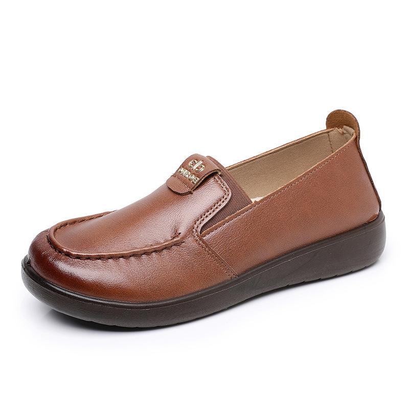 Женская новая повседневная универсальная обувь ленивая кожаная водонепроницаемая с мягкой подошвой удобная и не утомляющая ноги женская обувь 41 темно-коричневого 1940₽