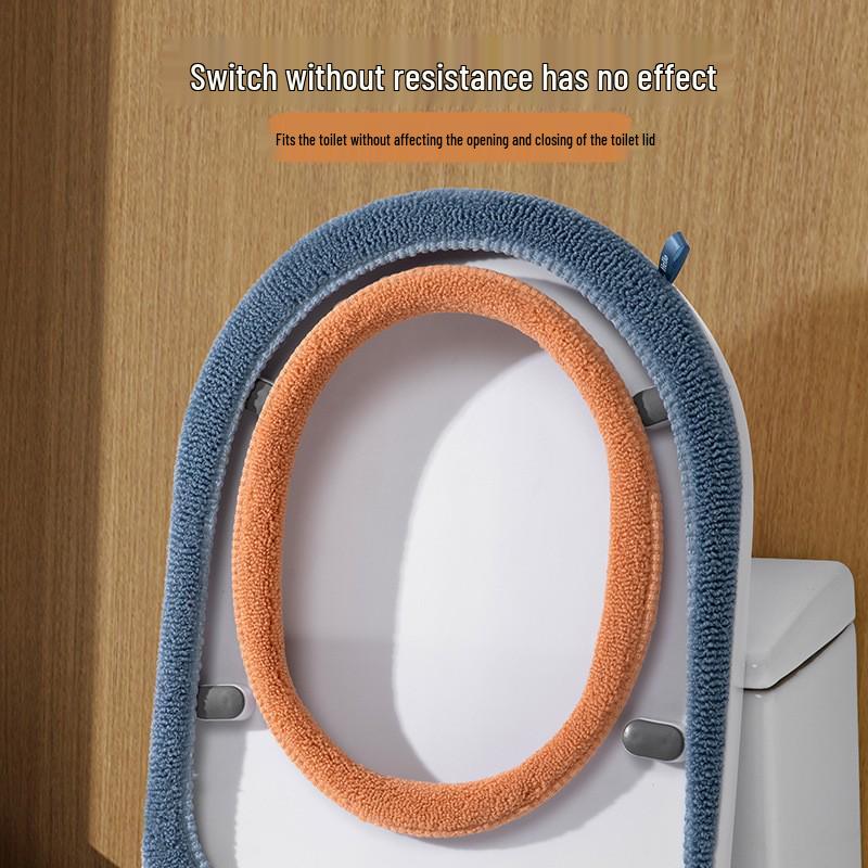New Arrival: Plush Thickened Toilet Seat Cushion for Autumn/Winter Comfort