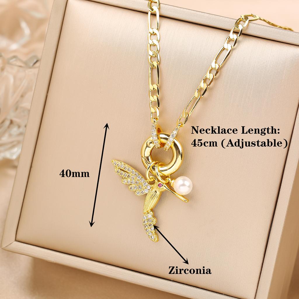 Hot Sale Gold Plated Animal Hip Hop Hummingbird Bird Pearl Pendant Necklace New Fashion Man Woman Casual Vacation Jewelry Gift