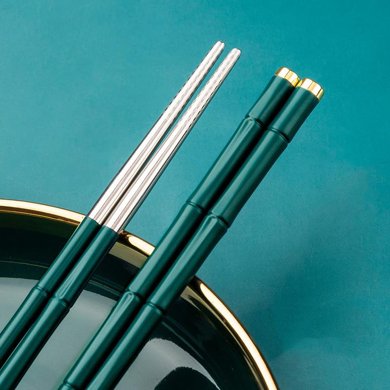 

Green 10Pairs Bamboo Joint Shaped Anti-Slip Chopsticks 304 Stainless Steel High Temperat Korean Chinese Chopsticks Tableware Set