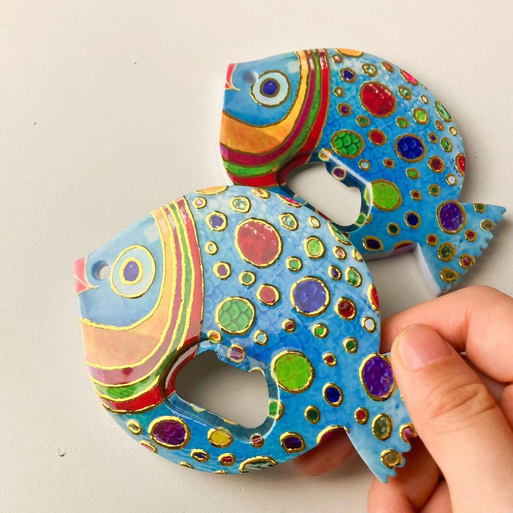 Neuer Dickkopf Fisch Flaschenöffner Kühlschrank mit Melaminmaterial Geprägte Textur Heißprägetechnik