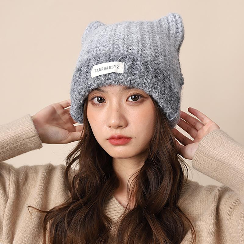 

Korean version of Yabifeng cute cat ears gradually change knitted wool hat women s warm ear protection cold hat couple show small face One size fits all сірий колір