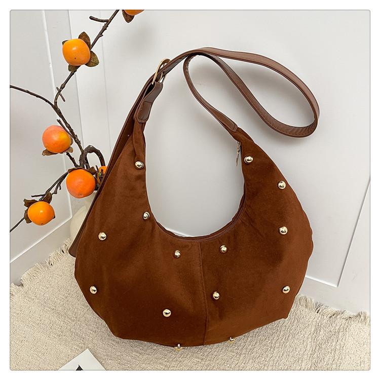 Spring New Women Shoulder Bags Matte Textured Crescent Bag Fashi Rhineste Retro Suede Comfortable Texture Crossbody Bag