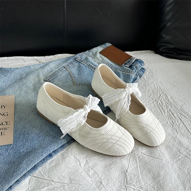 

2025 summer new shallow mouth versatile bow casual round head flat sole single shoes women s soft sole Mary Jane ballet shoes 35 бежевый