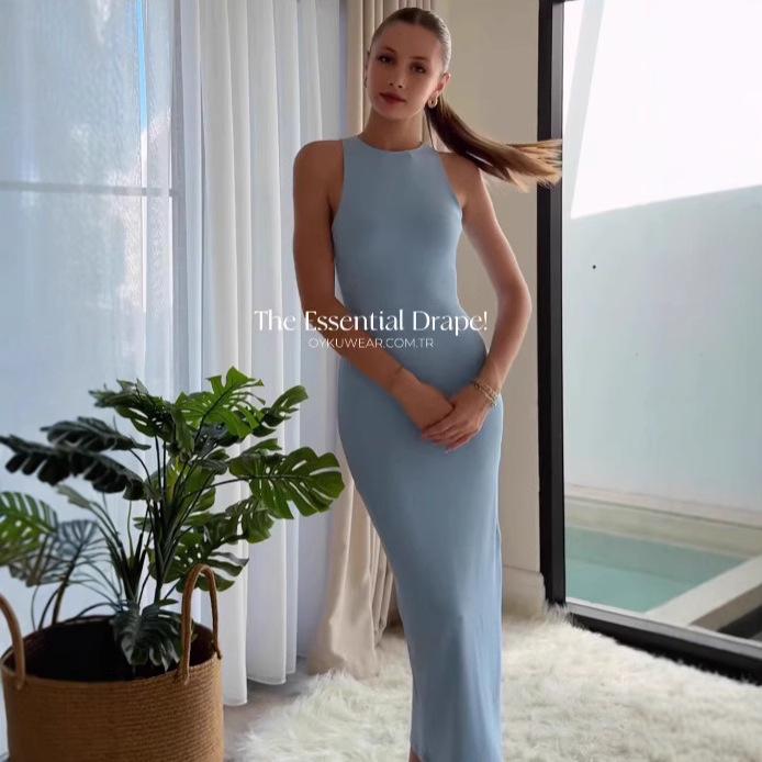 

2025 Summer Sleeveless Slim High Waist Slit Dress in Solid Color XL