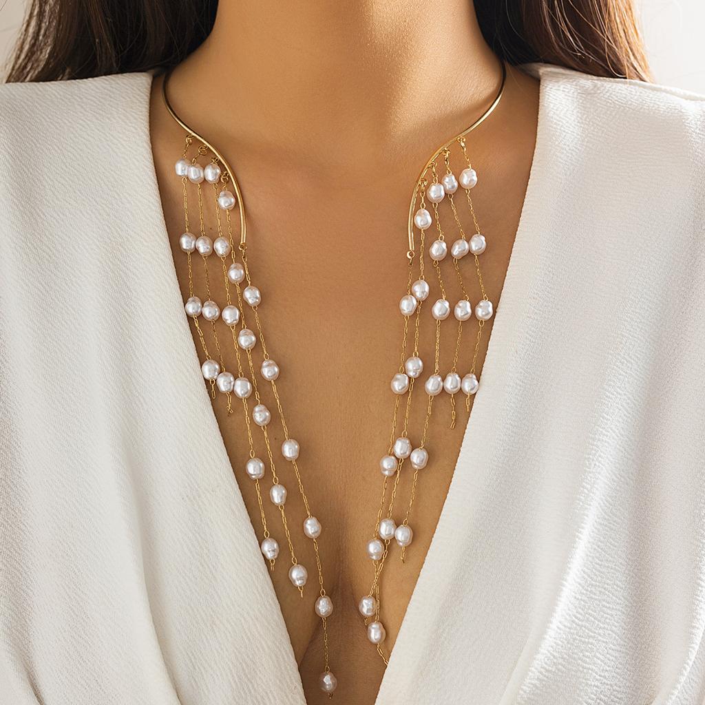 Exaggerated Long Fringed Open Collar Necklace for Women