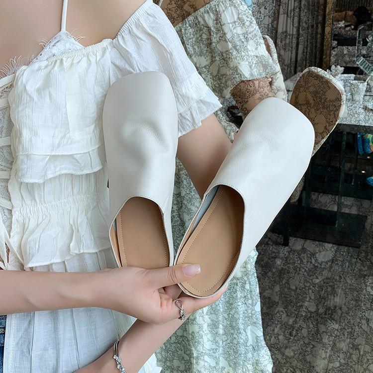 March~ 2025 Summer New Products First Layer Cowhide Flat Bottom Lazy Wind Korean Version Small Slippers Daily Bag Head Half Drag
