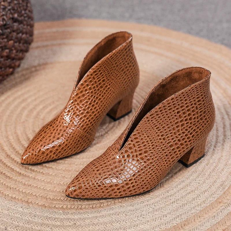 2024 Fashion Versatile Solid Color Women's Boots Spring and Autumn Hot Selling Comfortable Thick Heel Nude Boots Women's Shoes