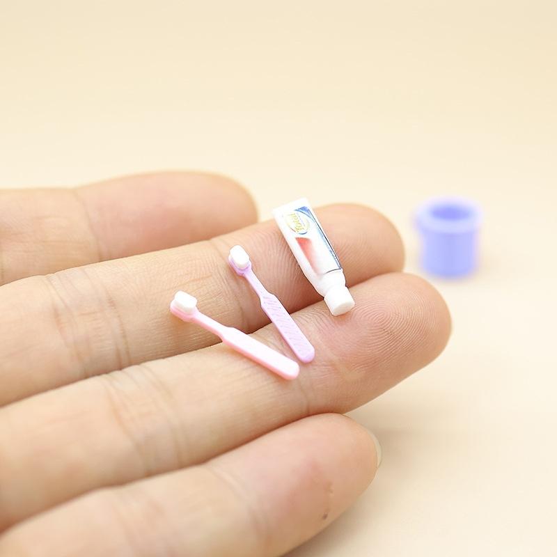 1 Set Doll House Furniture Accessories Toy 1/12 Dollhouse Miniature Mini Cup Toothpaste Toothbrush