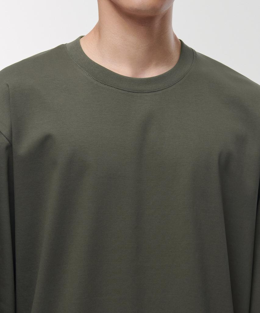 MUSINSA STANDARD Silket Relaxed Crew Neck Long Sleeve T-Shirt [Dusty Khaki]