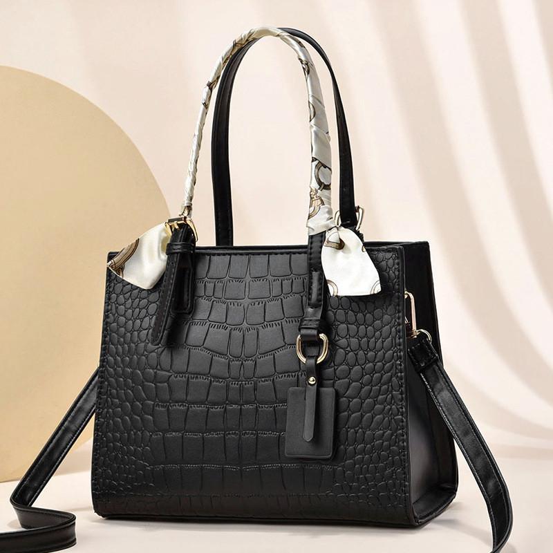 2023 New Style Women's Large Capacity Handbag Mom Shoulder Bag Gift