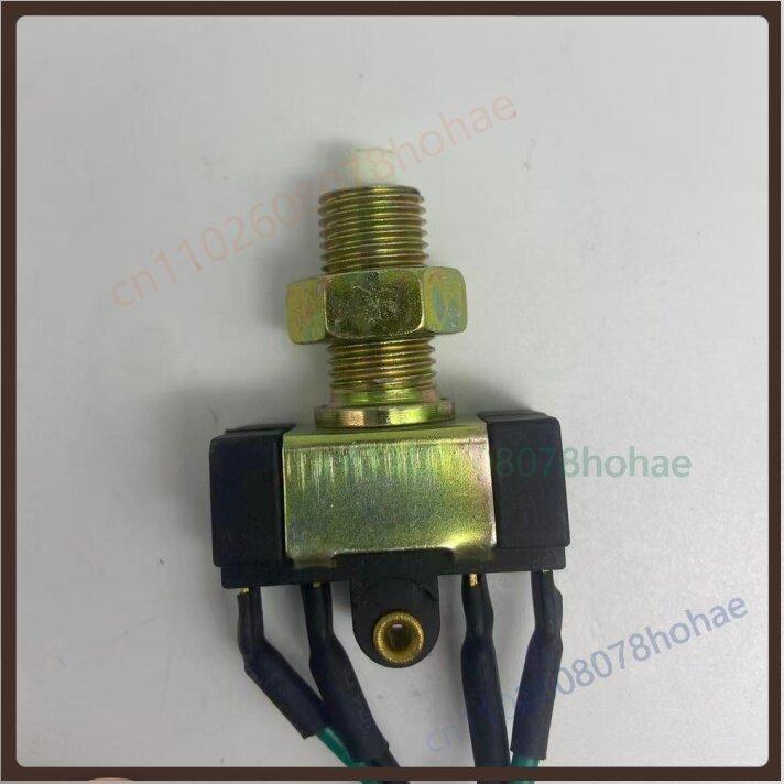 4 Pin Brake Stop Light Switch With Plug For Hubei Shantong Shiyong Haolong T260 T380 Truck Brake Signal Sensor Parts 1pcs