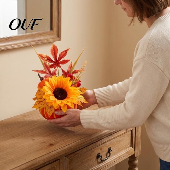 Decorative Harvest Festival Props Artificial Pumpkin Table Centerpiece with Sunflowers Maple Leaves And Pine Fall Centerpieces Cones, Halloween