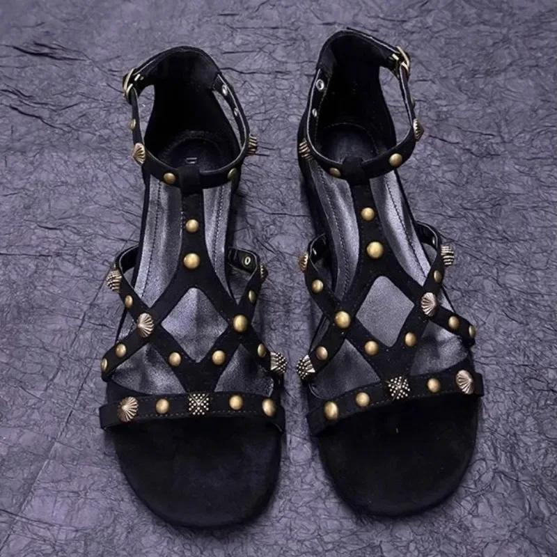 Fashion 2025 New Summer Vintage Ethnic Rivet Open Toe Flat Heel Versatile Comfortable Roman Sandals New Round Toe Soft Sole Shoes