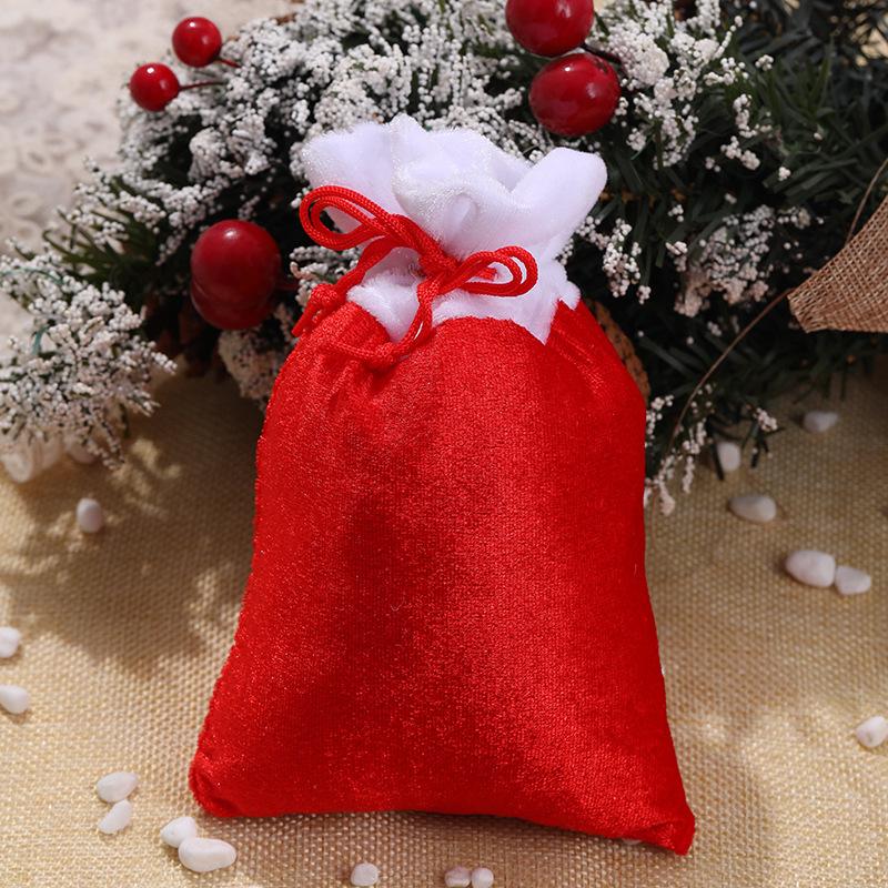 WTEMPO Red Drawstring Gift Bags Wedding Holiday Decoration Gift Bags Retro Elegant Jewelry Pouch Christmas Gift Bags Christmas Tree Decor Hanging Bags