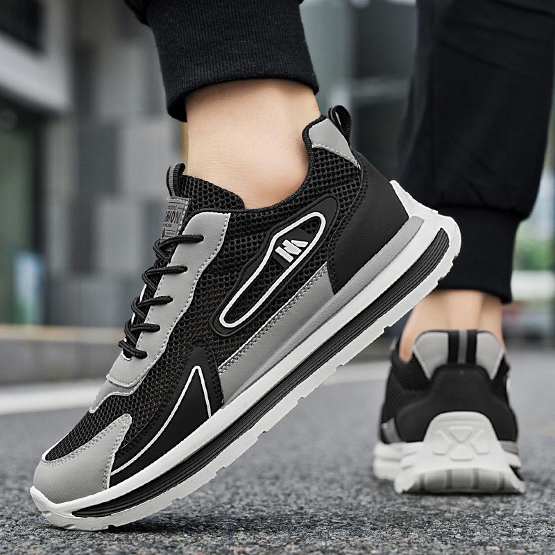 Scarpe da uomo Nuove taglie grandi Moda Scarpe sportive casual con suola spessa Sneakers da uomo Outdoor Corsa Scarpe punk Mocassini da uomo